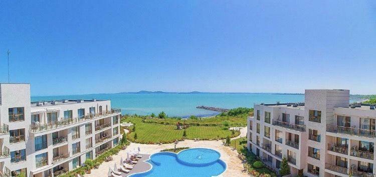 Studio In Diamond Beach Burgas Exterior foto
